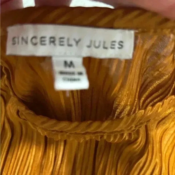 Sincerely Jules Cognac Bronze Plisse Midi Dress Size Medium - Picture 7 of 8